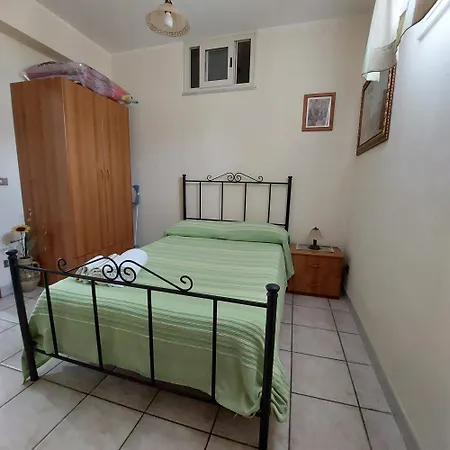 Odisseo Летоянни